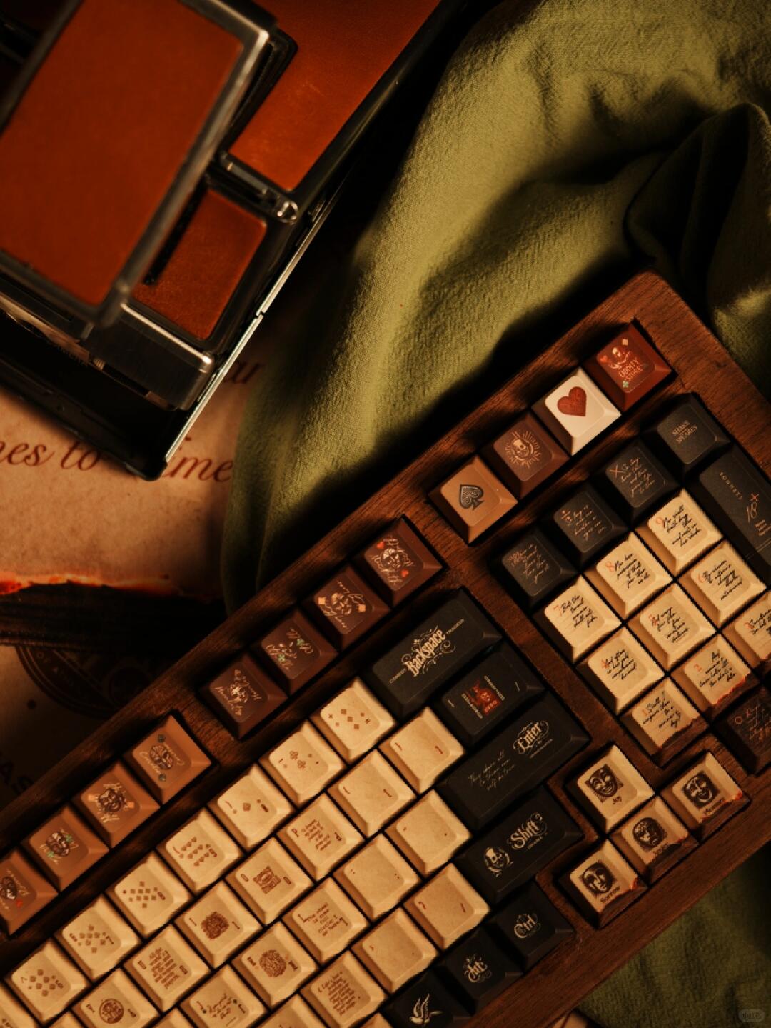 木坨坨绝配！莎士比亚的王牌键帽，预售中 - Thumbnail 7