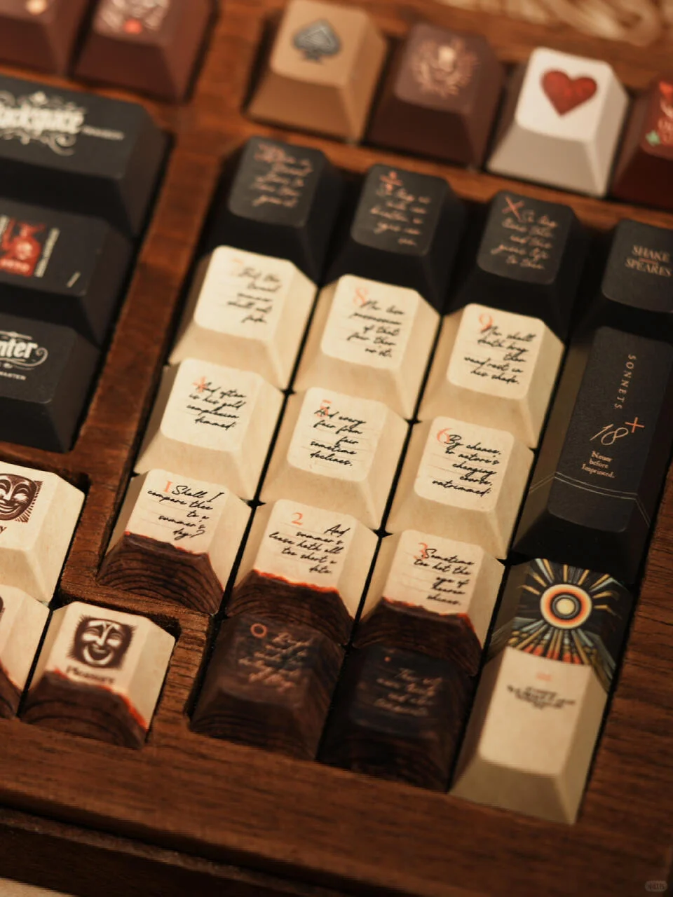 限量预售中！十四行诗与是莎士比亚