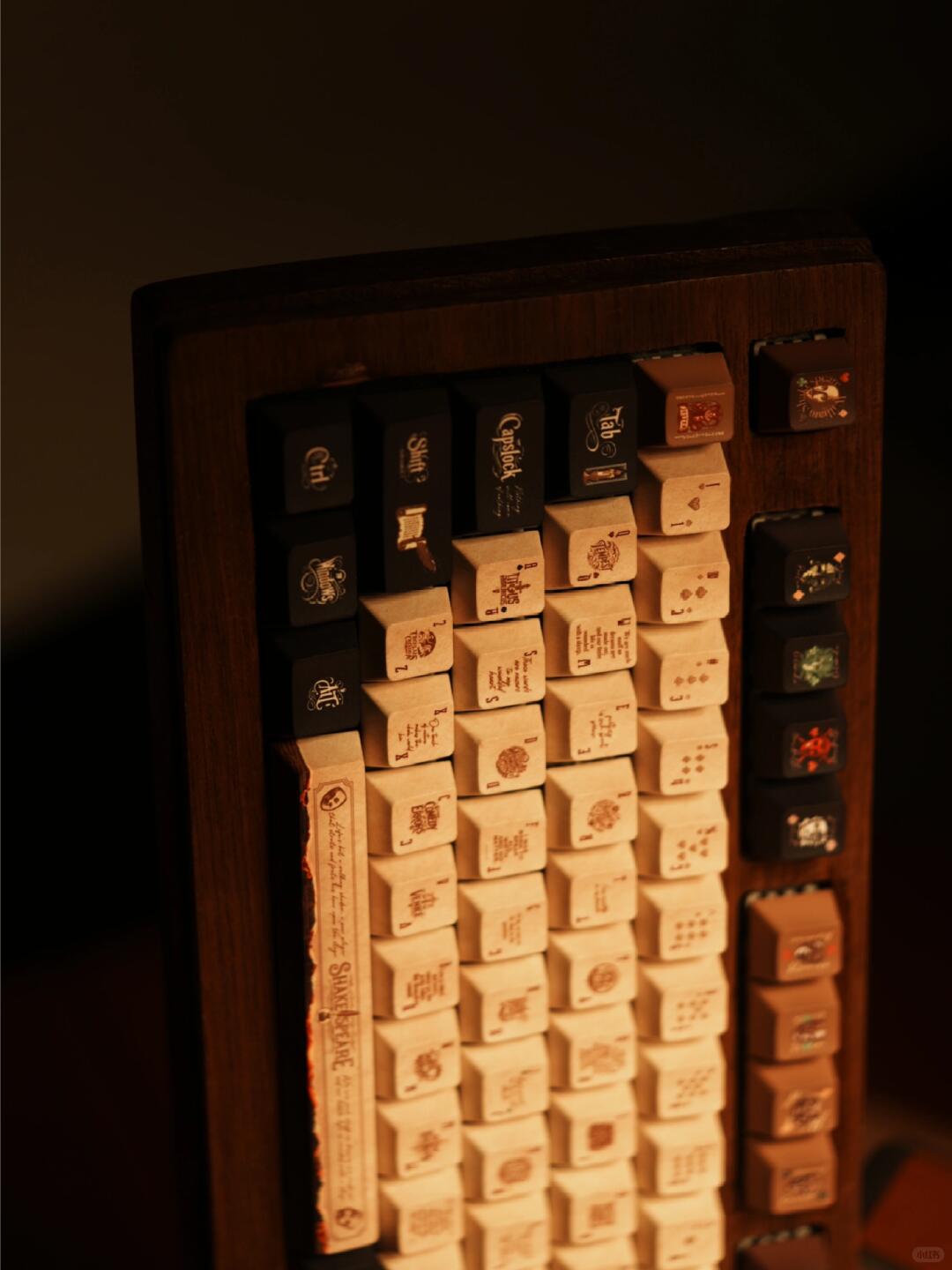 台词功力在键帽上也能体现！莎士比亚的王牌 - Thumbnail 6